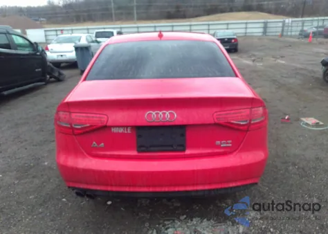 2013 Audi A4 2.0T Premium z USA, uszkodzony, nr VIN WAUFFAFL5DN028947